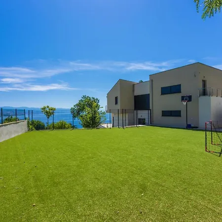 House Casa Lux *